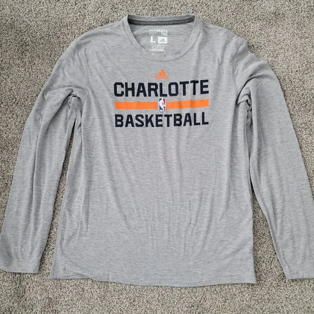 Men's Adidas Charlotte Basketball Long Sleeve Gray T-shirt Large